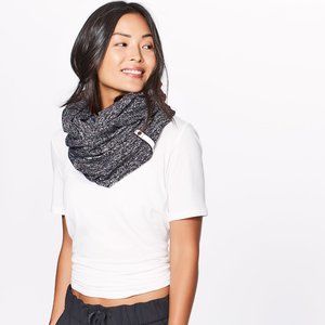 Lululemon Vinyasa Scarf